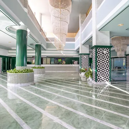 Club Paraiso Near Hard Rock By Interhome 公寓 *