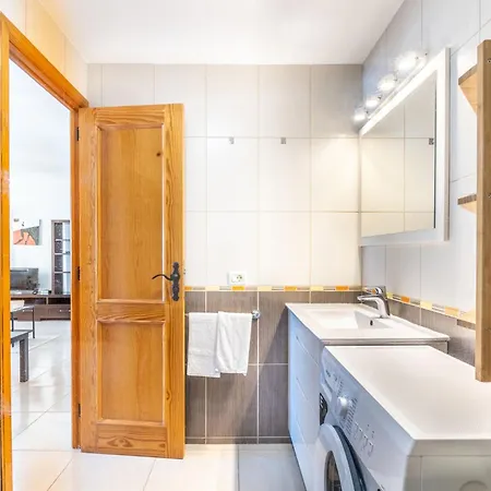 公寓 Club Paraiso Near Hard Rock By Interhome 阿德耶