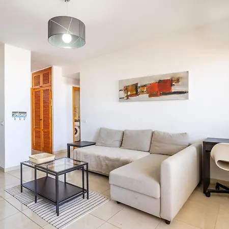 Club Paraiso Near Hard Rock By Interhome * 阿德耶