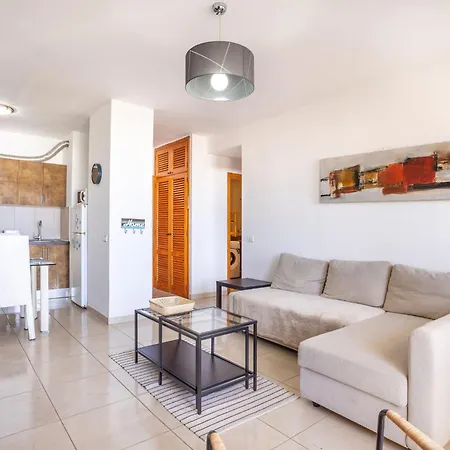 Club Paraiso Near Hard Rock By Interhome 公寓 *