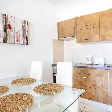 公寓 Club Paraiso Near Hard Rock By Interhome