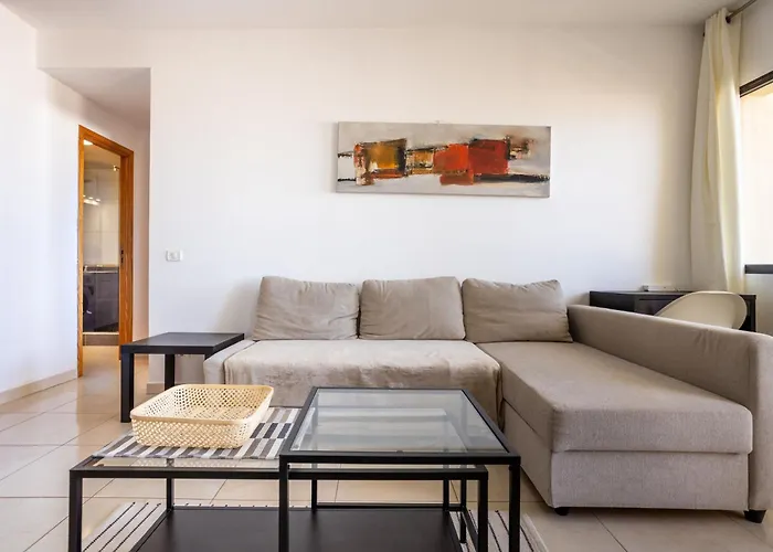 Club Paraiso Near Hard Rock By Interhome Apartmán
